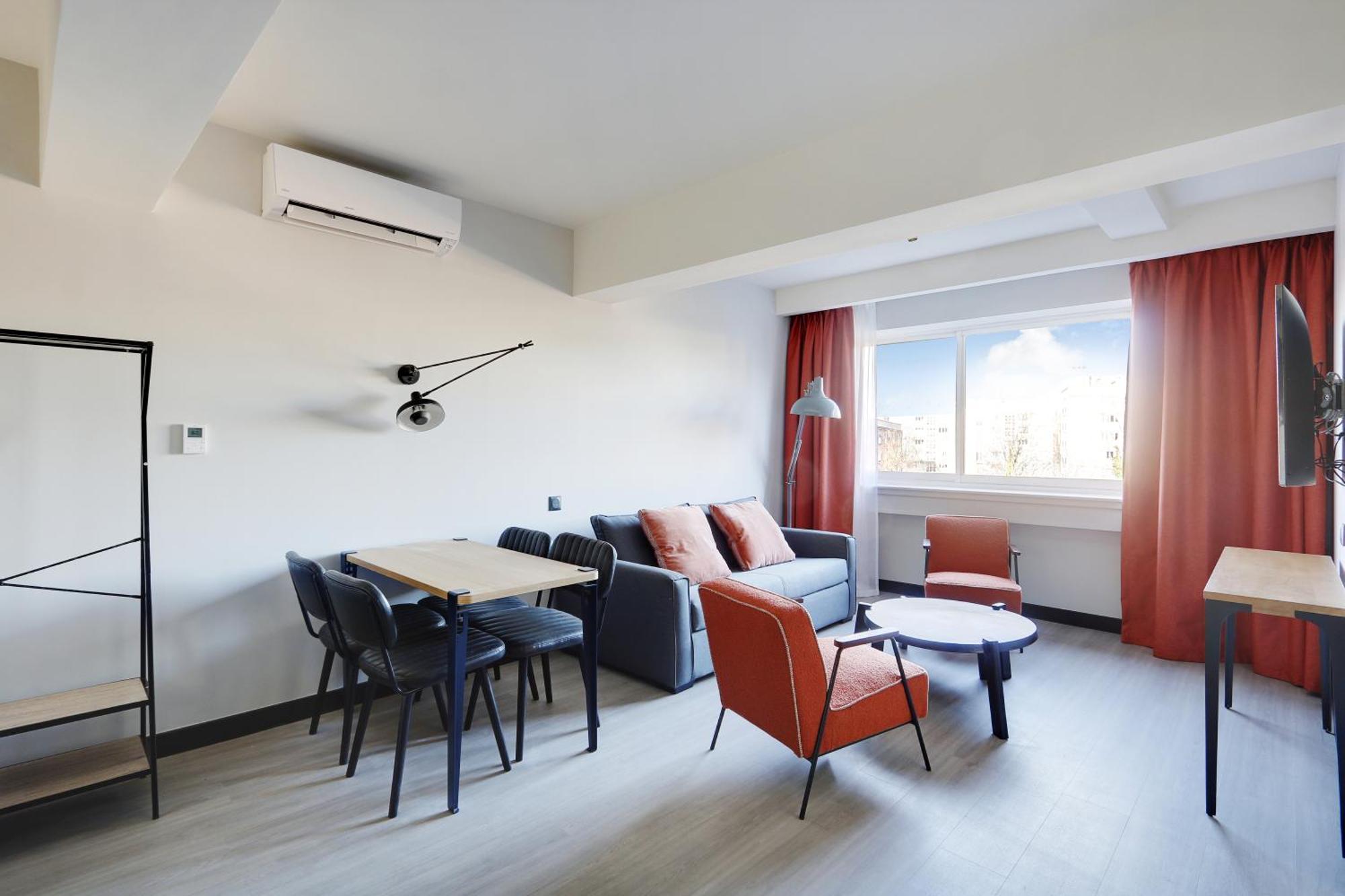 Pick A Flat'S Apartments In In Parc Des Buttes Chaumonts - Rue Edouard Pailleron Paris Exterior photo